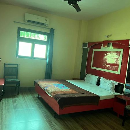 Hotel Skylark Amritsar Exterior photo